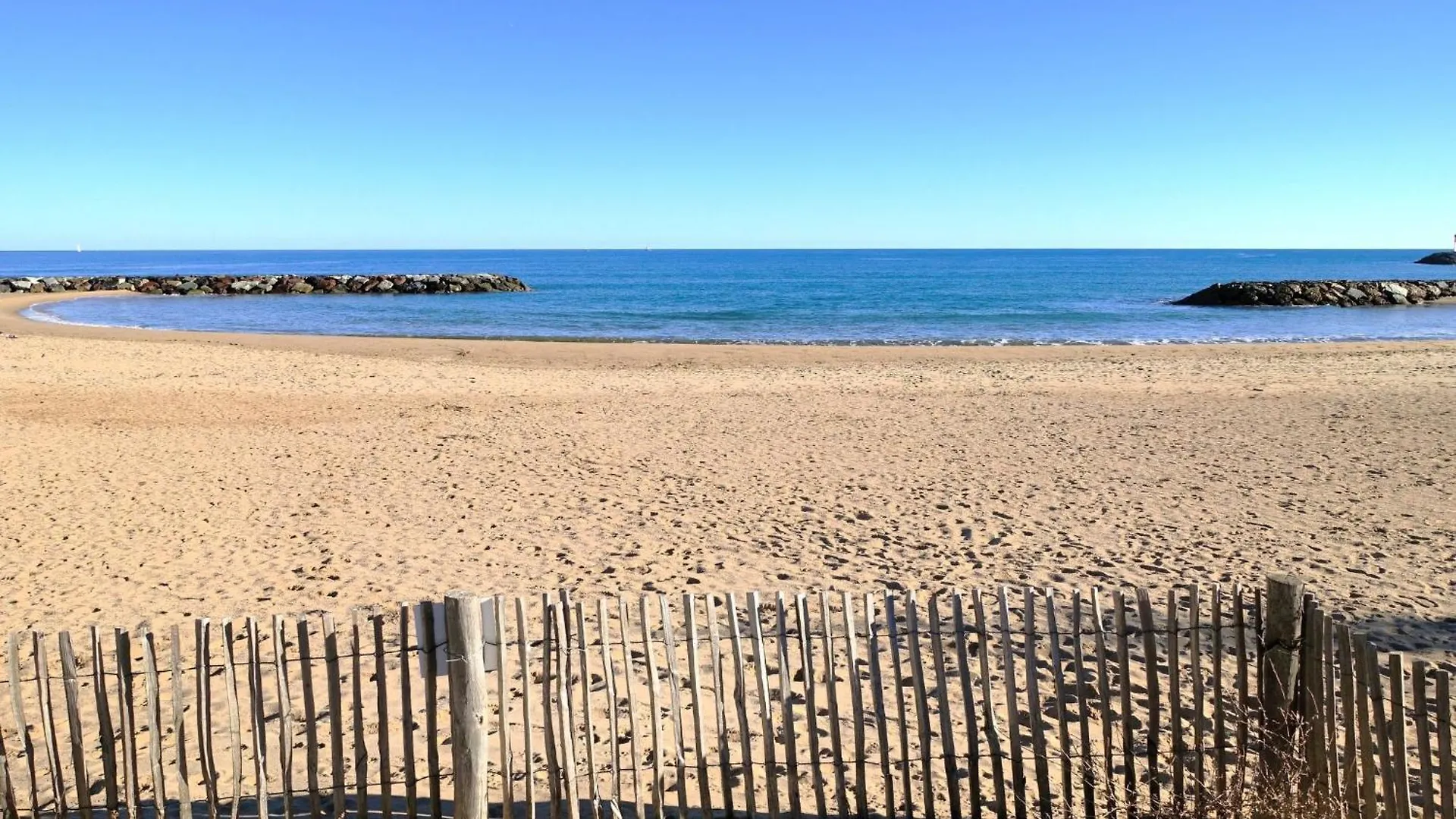 Apartment Les Calanques Du Parc-7 By Interhome Saint Aygulf 0*,  France
