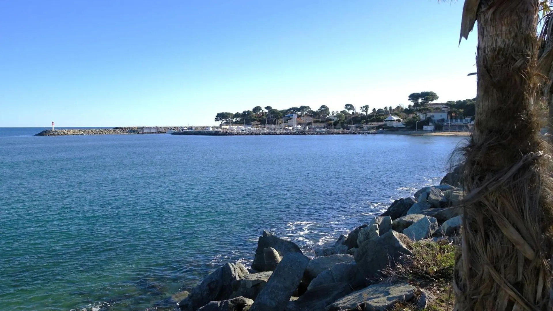 Apartment Les Calanques Du Parc-7 By Interhome Saint Aygulf