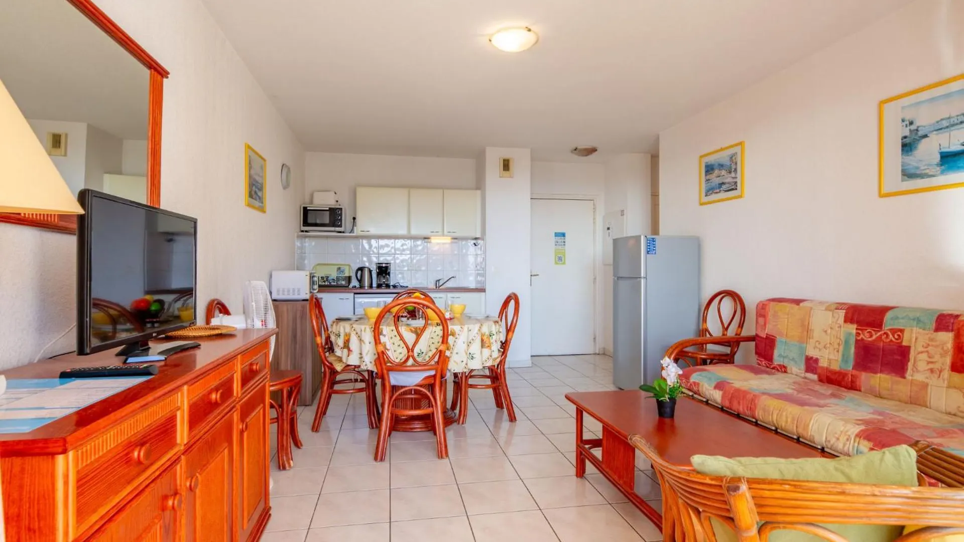 Apartment Les Calanques Du Parc-7 By Interhome Saint Aygulf